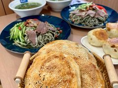 -韩海丽特色美食(秀州路店)