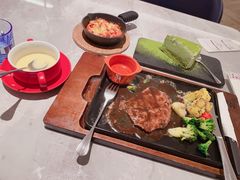 -必胜客(城西银泰店)