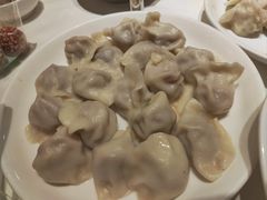 牛肉西红柿水饺-金春禧(英雄山路旗舰店)