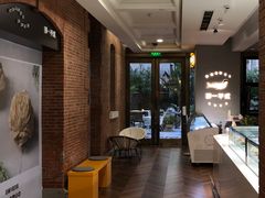 -潮一不贰·法式甜品·生日蛋糕·西式简餐(外滩店)