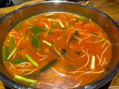 -快活林酸汤鱼鲜品火锅店(甲秀楼店)
