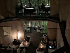 -穹六人间 people 6(岳阳路店)