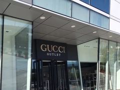 -Gucci(首创奥特莱斯店)
