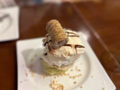 -MADO冰淇淋咖啡馆(淘金店)