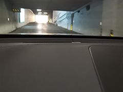 -环球港-停车场