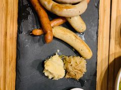 德式香肠拼盘-蓝枪鱼西餐厅(锦华店)