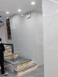 -七分屋LA·烫发·染发·剪发