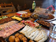 -江湖餐厅–重庆九宫格老火锅