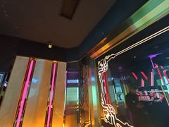 -温莎KTV(珠江路店)