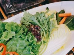 -老牌坊云南鱼豆花火锅(哈西万达店)