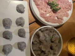 -城墙拐拐火锅(三峡广场黑金冠店)