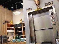 -牛串门串串香(东直门簋街总店)