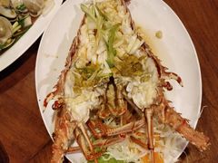 -拉威海鲜市场
