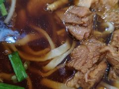 -镇南锅盖面馆(解放路店)