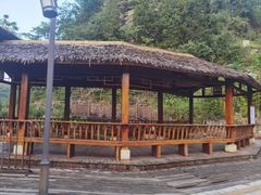 -高荡千年布依古寨旅游景区