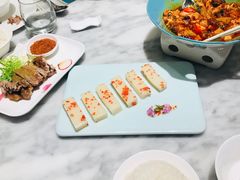 -雀蓝川菜(奥体广场店)