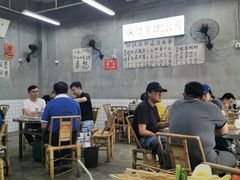 大堂-咏勝锑锅麻辣烫(净居寺路总店)