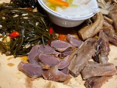 卤味拼盘-渝味川菜(夜宵航母店)