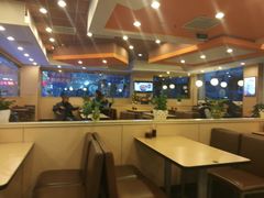 大堂-李先生牛肉面大王(东营友谊广场店)