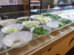 -拿渡麻辣香锅(世茂广场·工三店)