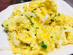 银鱼炒蛋-临水阁农家乐饭店