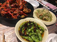 毛豆-巴厘龙虾·榜首油焖大虾(音乐学院·沿江酒馆店)