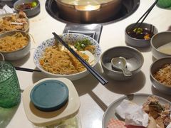 -喃喃椰·糟粕醋·椰子鸡火锅(七堡花园店)
