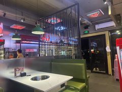 -佰人王串串香火锅(洋珠巷店)