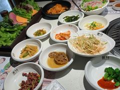 杂菜-本家韩国烤肉(青岛万象城店)