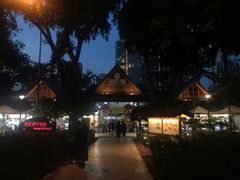 -纽顿熟食中心