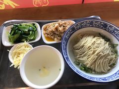 三虾面-裕兴记·三虾面(西北街总店)