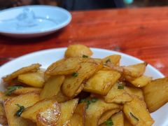 -芦茨金富饭庄·25年老字号·专做稻草鸡