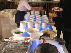 -荣誉国际酒店-云顶旋转餐厅