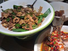 -费大厨辣椒炒肉(万家丽一店)