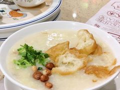 荔湾艇仔粥-点都德(春熙路群光广场店)
