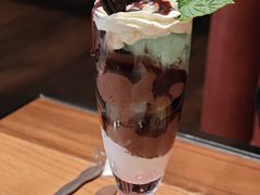 巧克力牛圣代-FAT COW(静安寺店)