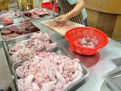 -标记美食新鲜猪杂(兴南大道店)