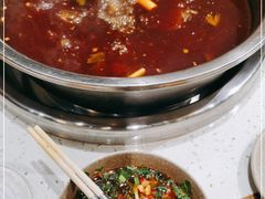 -肖肖酸萝卜鱼火锅(总店)
