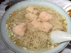 黑金流心奶黄包-蝴蝶里·粤菜·点心(龙湖杭州金沙天街店)