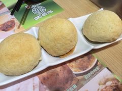 酥皮焗叉烧包-添好运点心专门店(北角店)