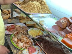 -Bánh Mì Huynh Hoa