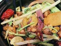 -沙胆彪炭炉牛杂煲(成都玉林店)
