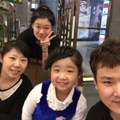 -汪正影业素摄儿童摄影工作室(星摩尔购物中心店)