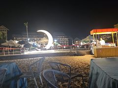 -亚龙湾希尔顿自助餐厅·海鲜·烧烤·沙滩BBQ·现场乐队