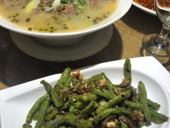 干煸豆角-渝信川菜 · 川味家常菜(长安店)