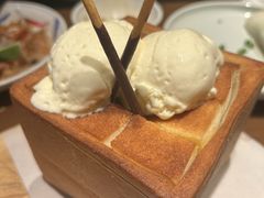 面包遇上冰激凌-新发现(宝山龙湖店)
