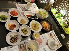 -韩屋韩国料理(天山路店)