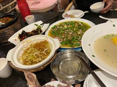 -万重锦·人文川菜馆(骡马市店)