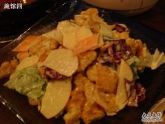 鸡块色拉-郑阿姨的家·이모네·韩料&烤肉(武川路店)