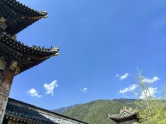 -冕宁灵山寺